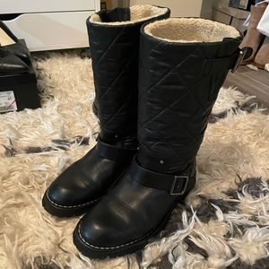 Chanel winter boots 36.5